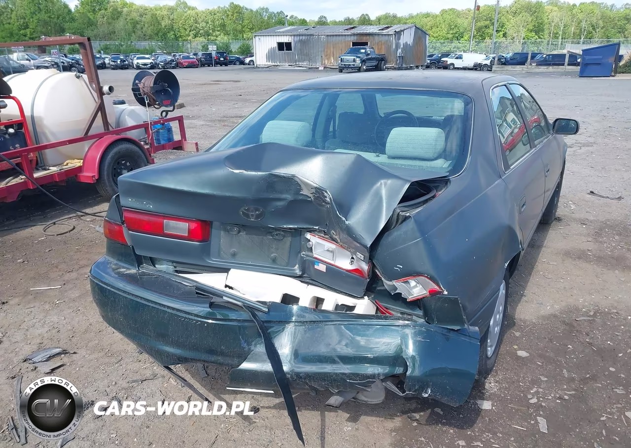 1999 Toyota Camry Ce VIN:4T1BG22K3XU465126 - 6