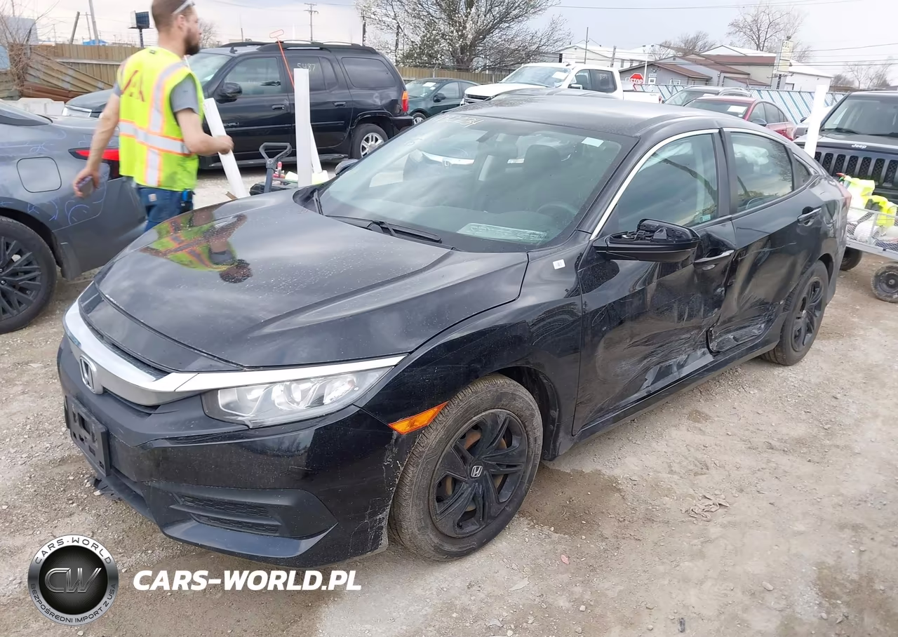 2018 Honda Civic Lx VIN:19XFC2F57JE020660 - 2