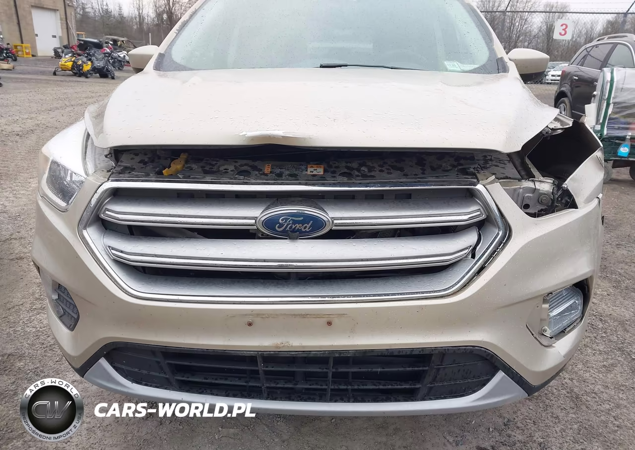 2017 Ford Escape Se VIN:1FMCU9GD1HUE88454 - 6