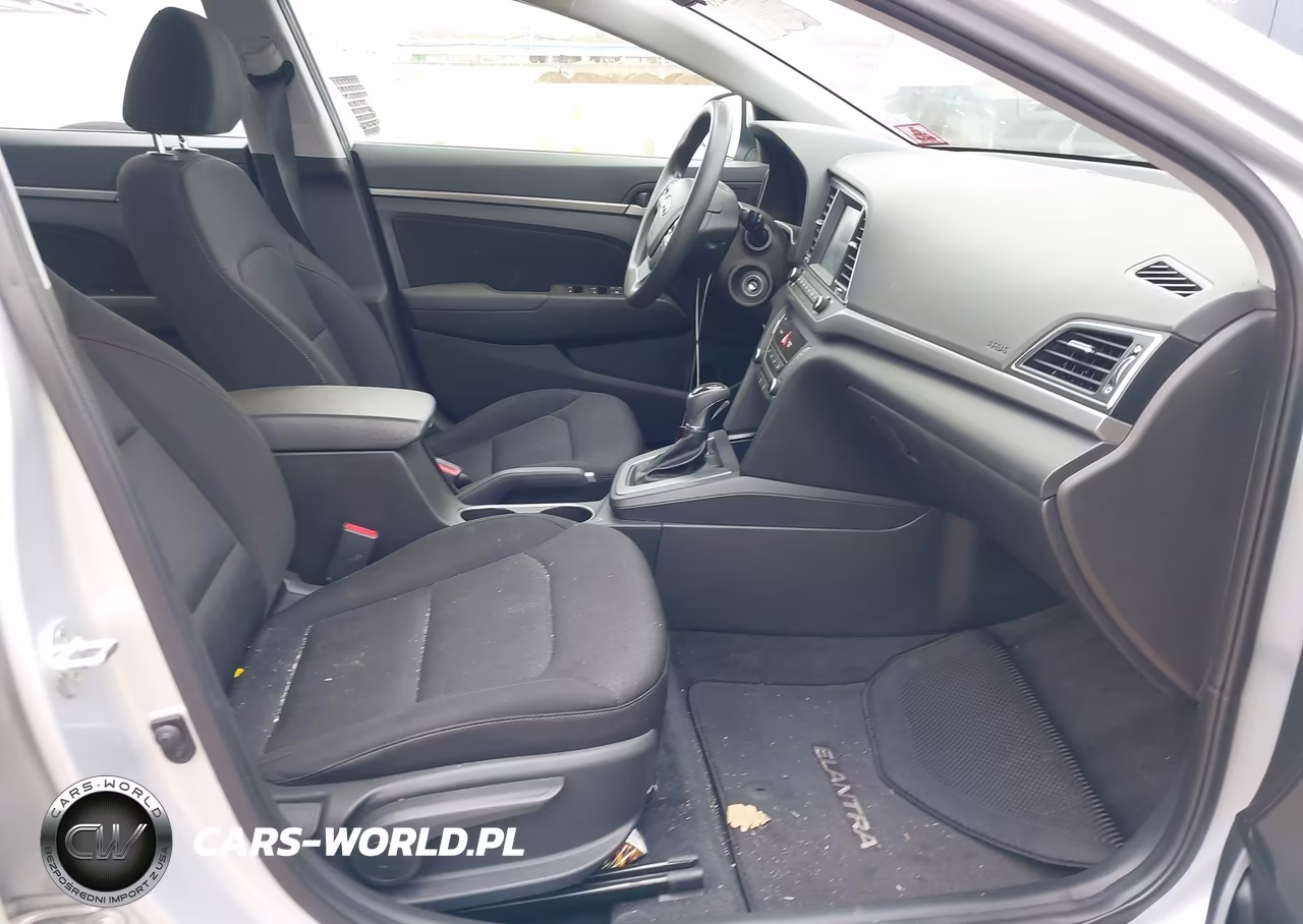 2018 Hyundai Elantra Sel VIN:5NPD84LF2JH340871 - 5