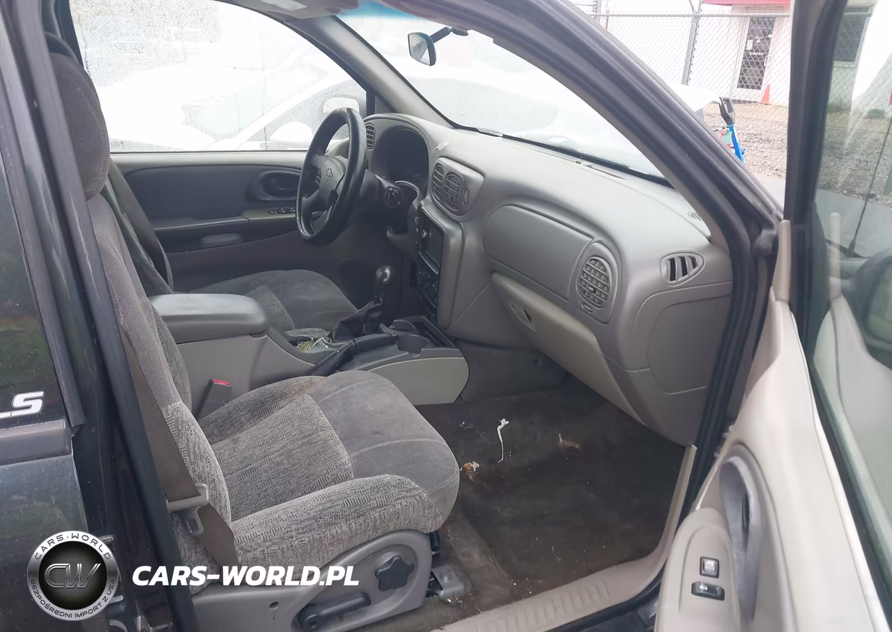 2003 Chevrolet Trailblazer Ls VIN:1GNDT13S332223600 - 5