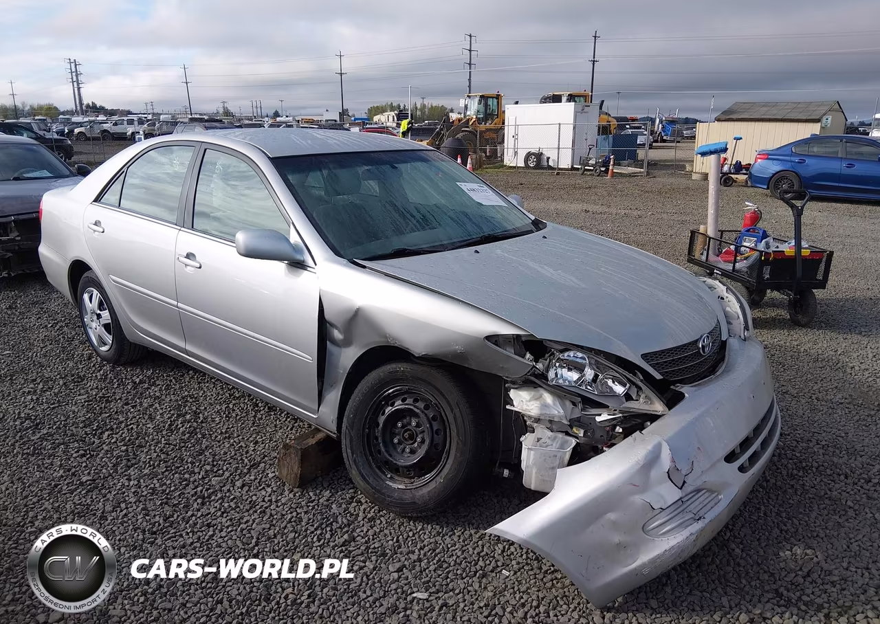 2004 Toyota Camry Le