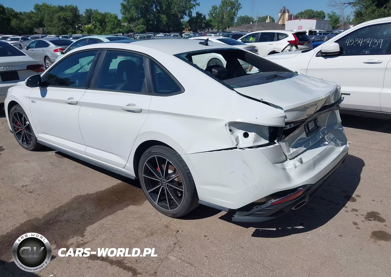 2025 Volkswagen Jetta Gli 2.0T Autobahn VIN:3VW1T7BU7SM024197 - 3