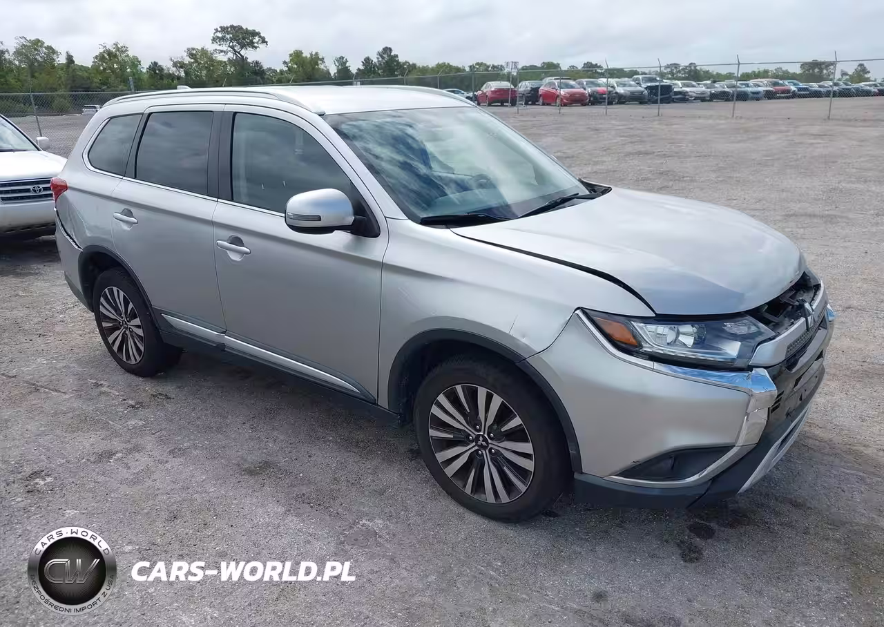2019 Mitsubishi Outlander Sel