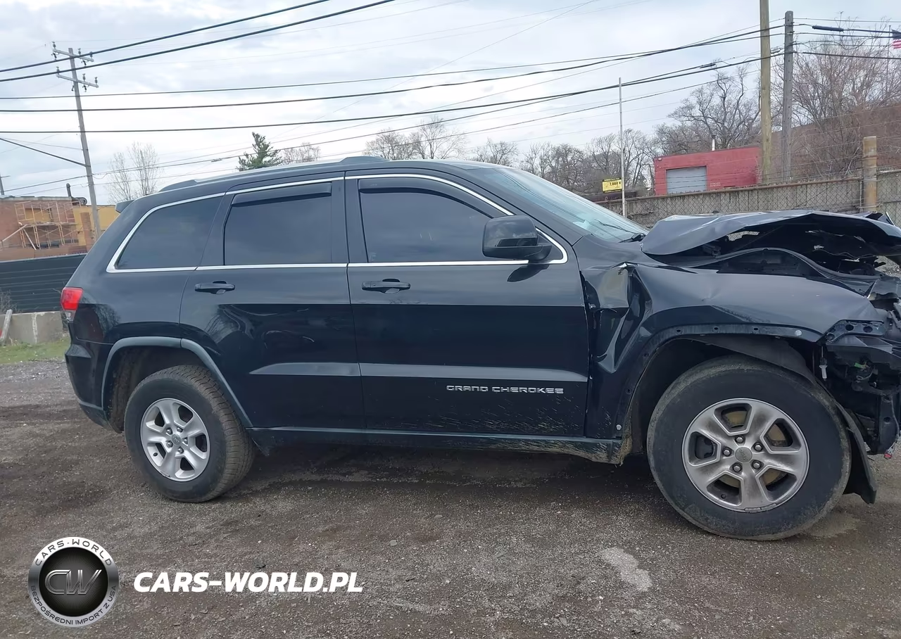 2014 Jeep Grand Cherokee Laredo VIN:1C4RJFAG5EC204298 - 14