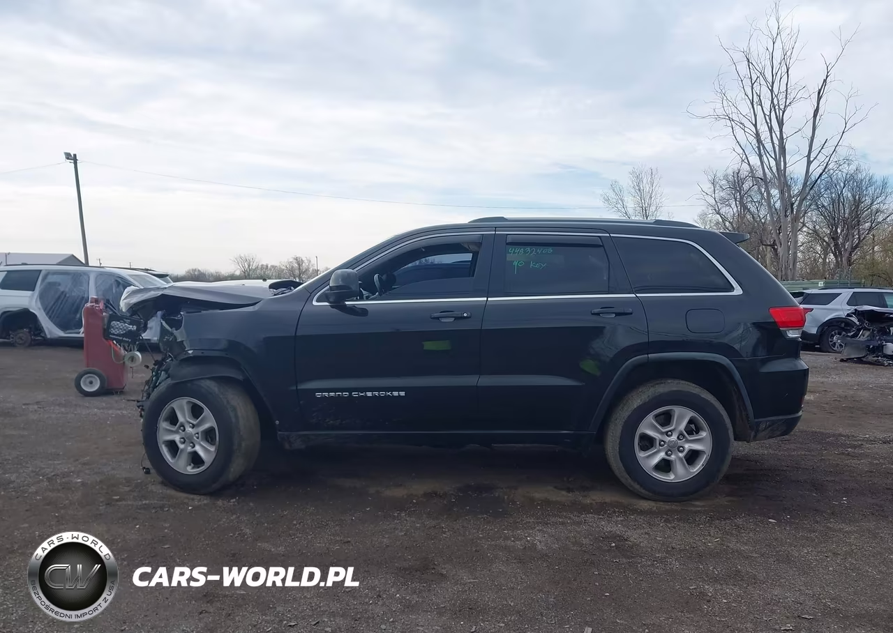2014 Jeep Grand Cherokee Laredo VIN:1C4RJFAG5EC204298 - 15