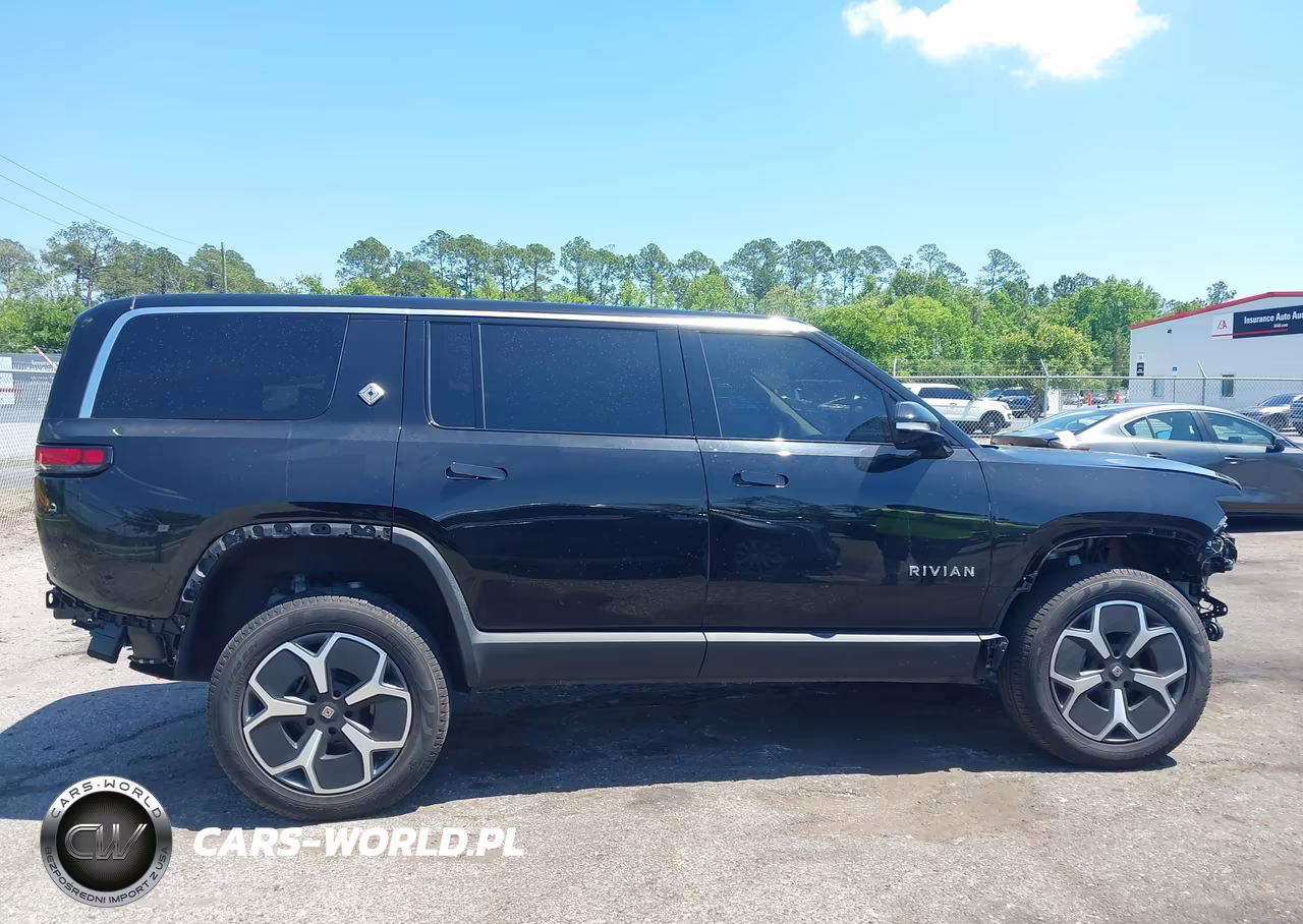 2024 Rivian R1S Adventure Dual Motor Large Pack-Adventure Dual Motor Perf Large Pack VIN:7PDSGBBA6RN036211 - 13