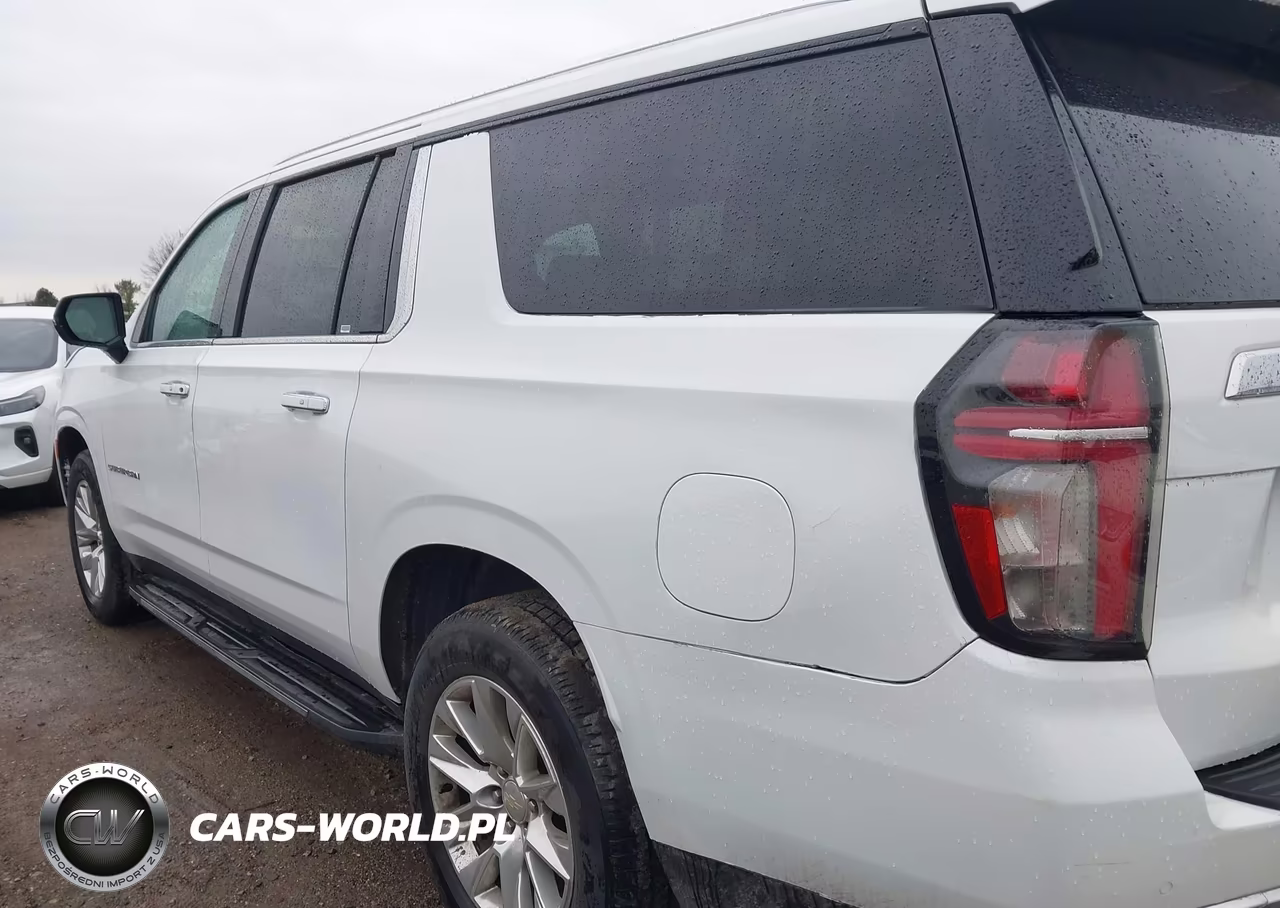 2022 Chevrolet Suburban 2Wd Premier VIN:1GNSCFKD5NR190326 - 14