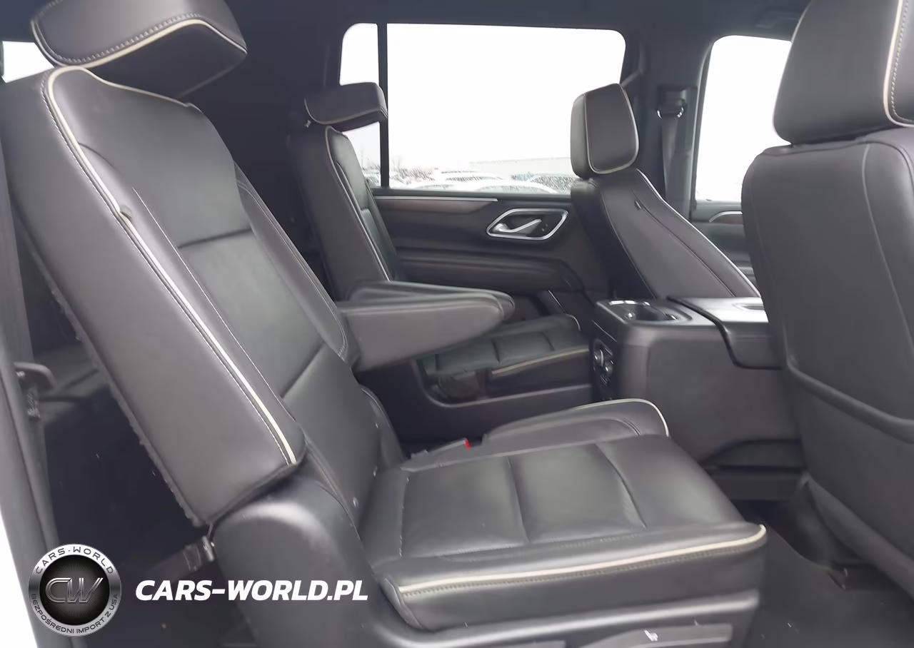 2022 Chevrolet Suburban 2Wd Premier VIN:1GNSCFKD5NR190326 - 8