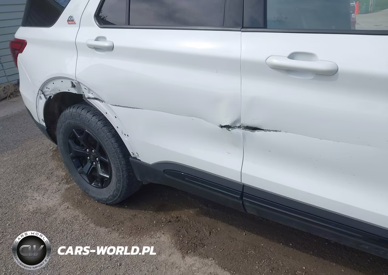 2022 Ford Explorer Timberline VIN:1FMSK8JH1NGC08632 - 17