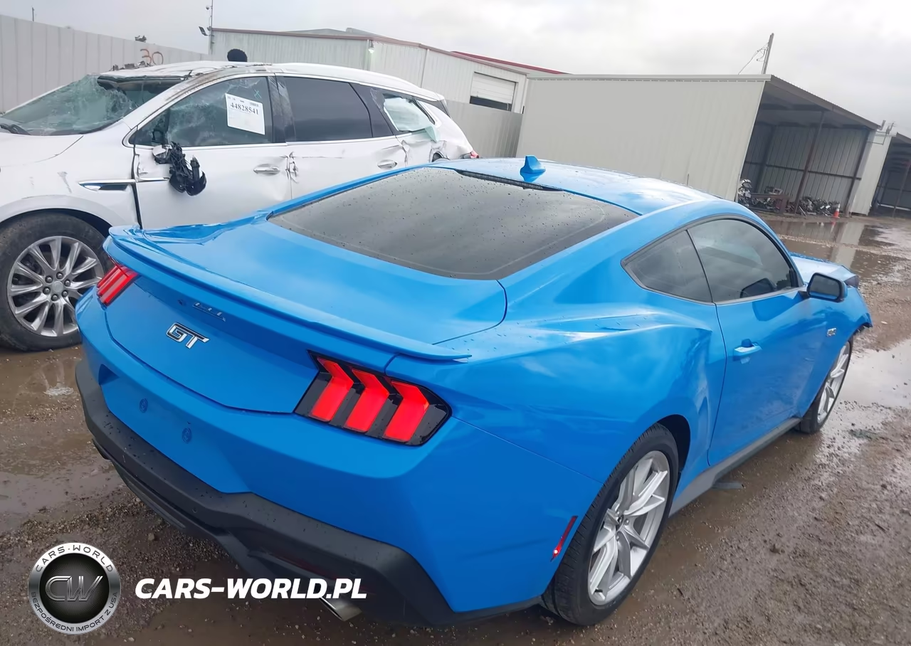 2025 Ford Mustang Gt Premium Fastback VIN:1FA6P8CF4S5413975 - 4