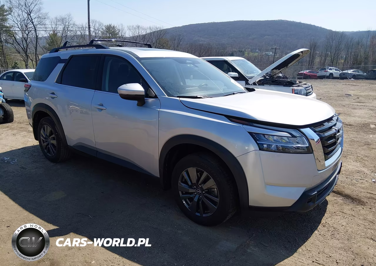 2022 Nissan Pathfinder Sv 4Wd