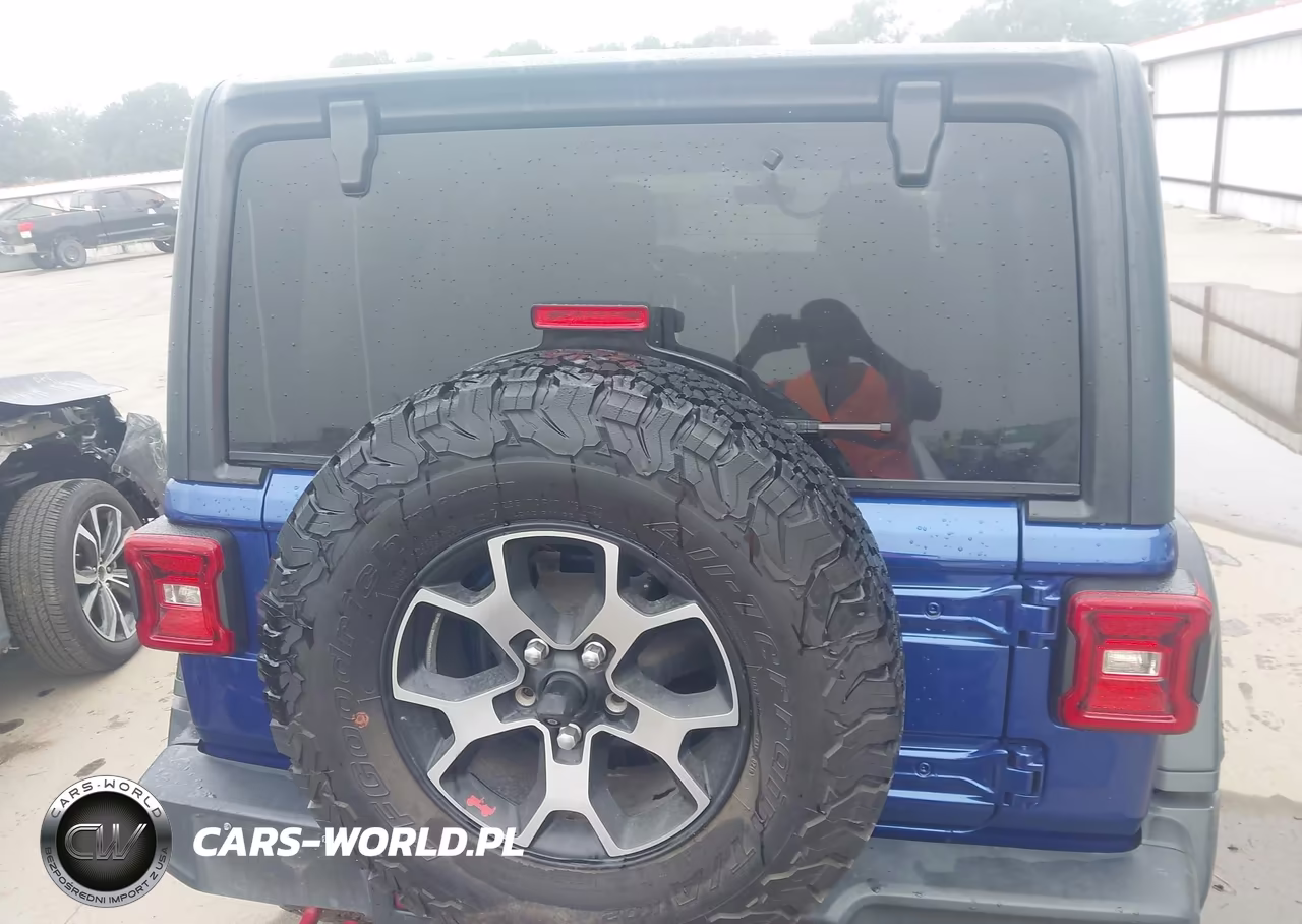 2018 Jeep Wrangler Unlimited Rubicon 4X4 VIN:1C4HJXFG1JW204771 - 16
