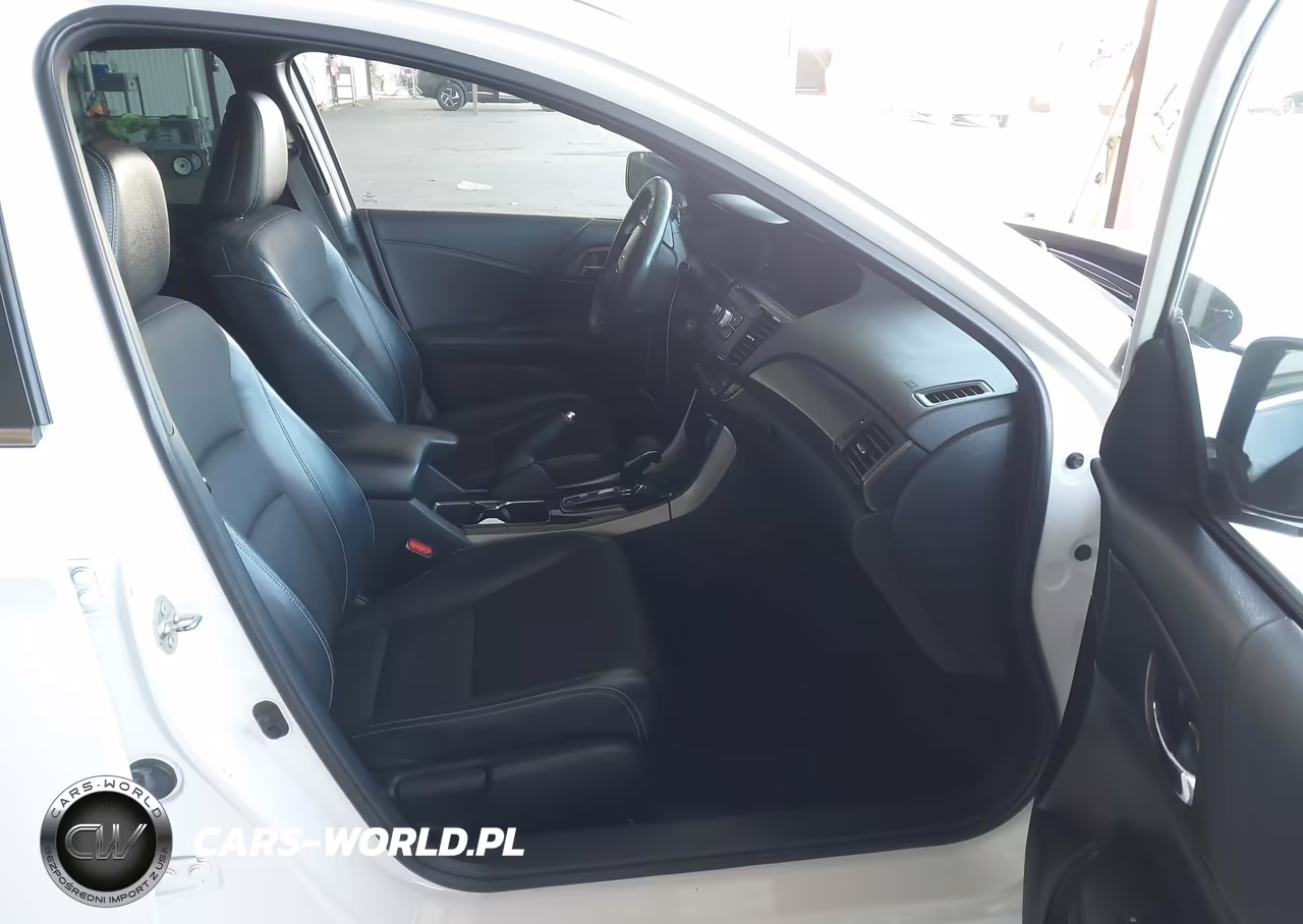 2017 Honda Accord Sport VIN:1HGCR2F54HA053499 - 5