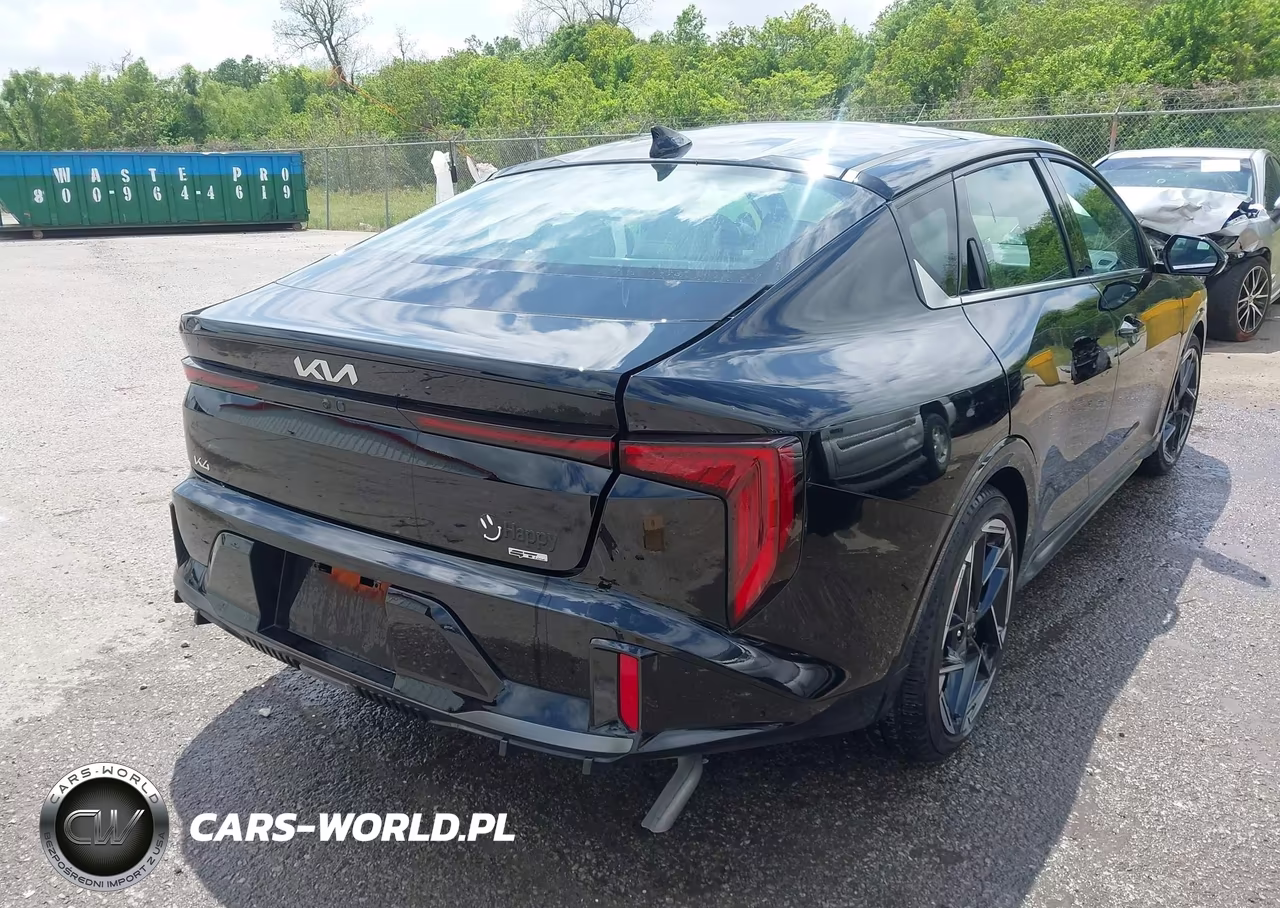 2026 Kia K4 Gt-Line VIN:3KPFW4DEXTE253649 - 4
