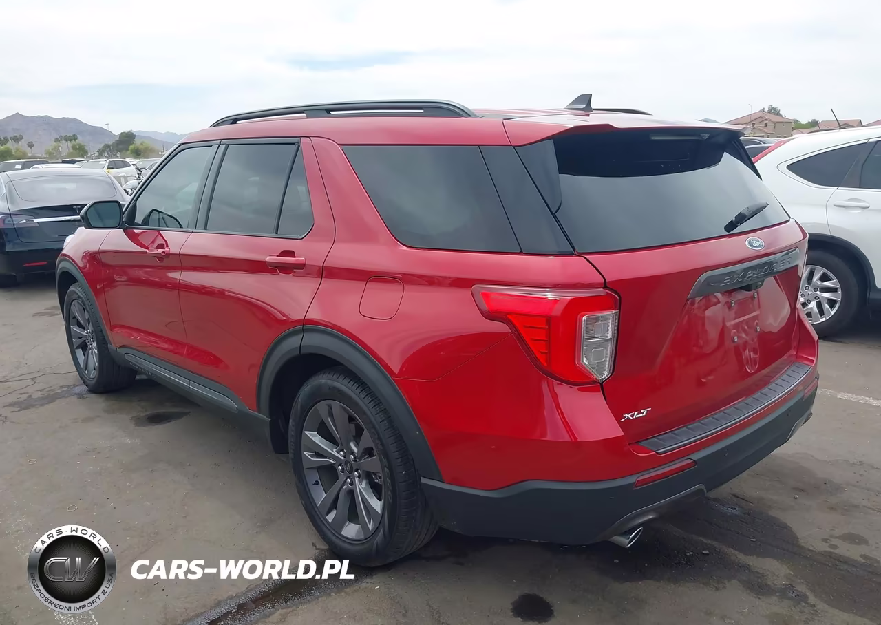 2022 Ford Explorer Xlt VIN:1FMSK7DH1NGC19183 - 3