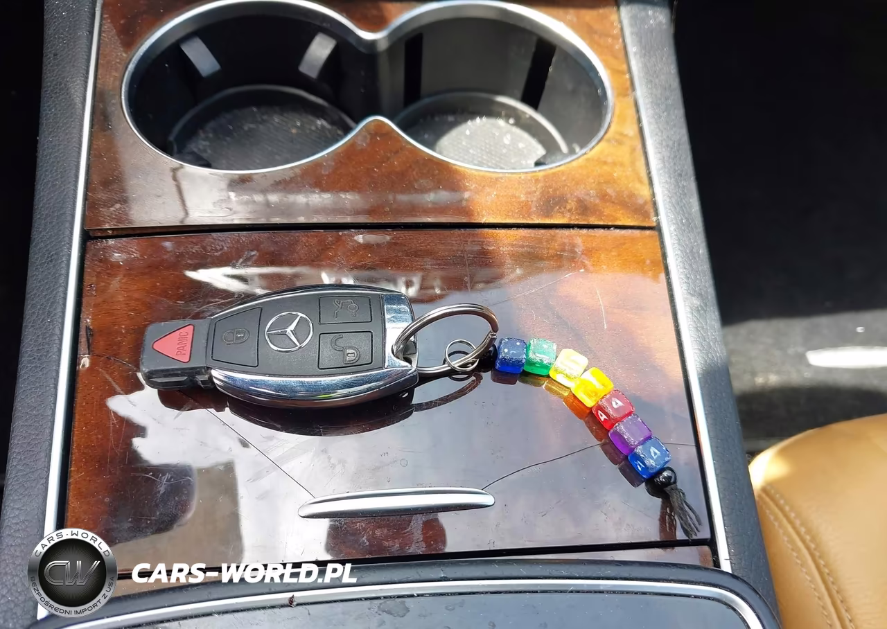 2014 Mercedes-Benz E 350 VIN:WDDKJ5KB9EF251952 - 11