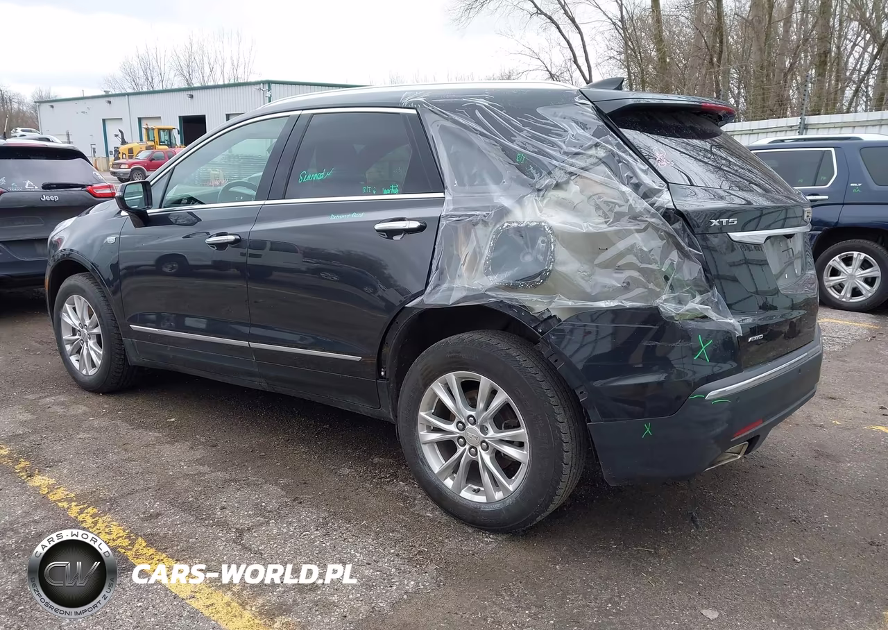 2020 Cadillac Xt5 Awd Luxury VIN:1GYKNBR42LZ210010 - 3