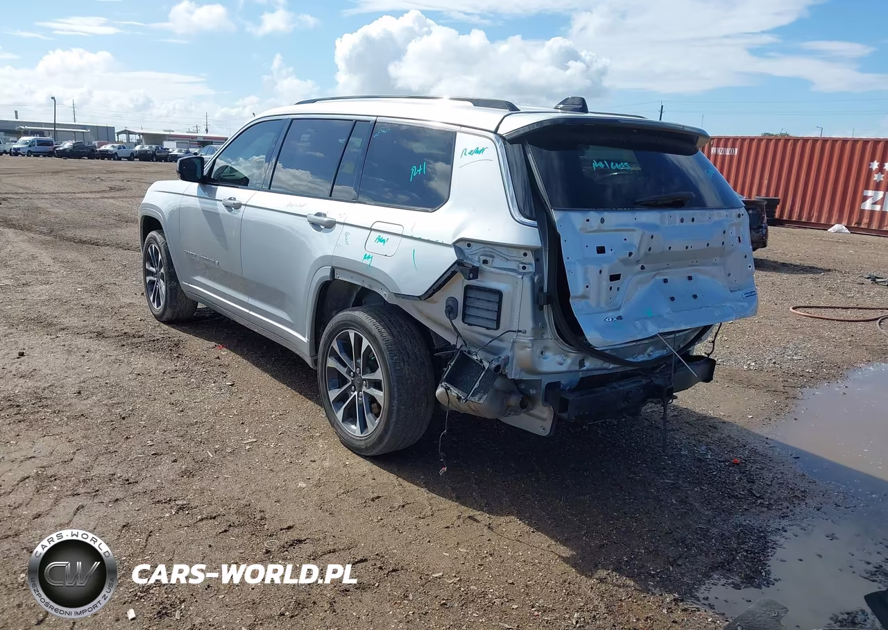 2023 Jeep Grand Cherokee L Overland 4X4 VIN:1C4RJKDG4P8804126 - 3