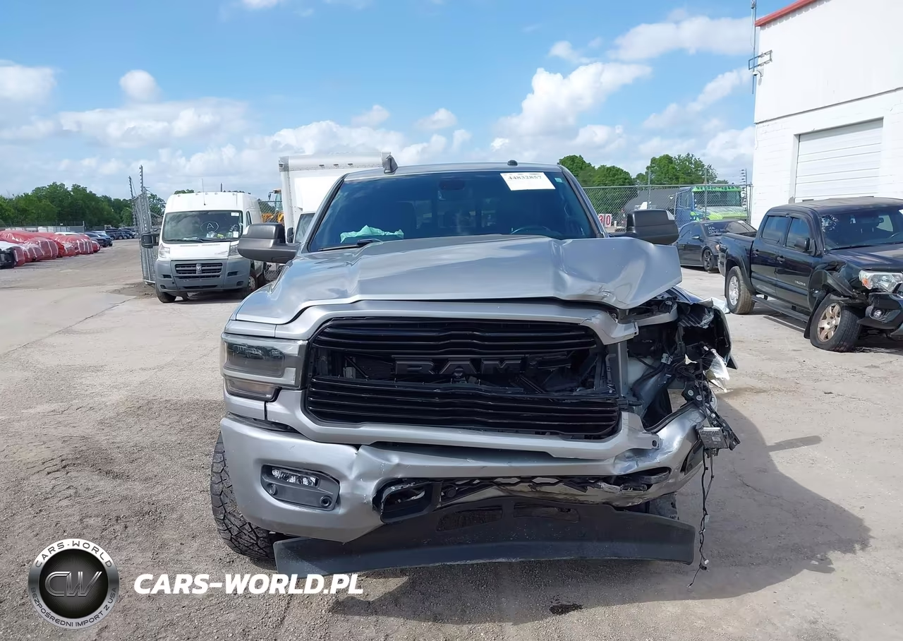 2022 Ram 2500 Laramie 4X4 6'4 Box VIN:3C6UR5NL0NG108832 - 12