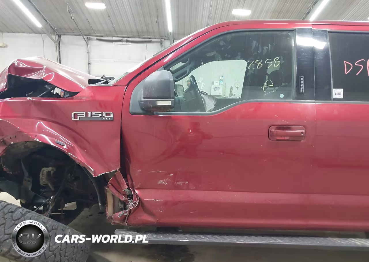 2018 Ford F-150 Xlt VIN:1FTEW1E56JFD26009 - 6