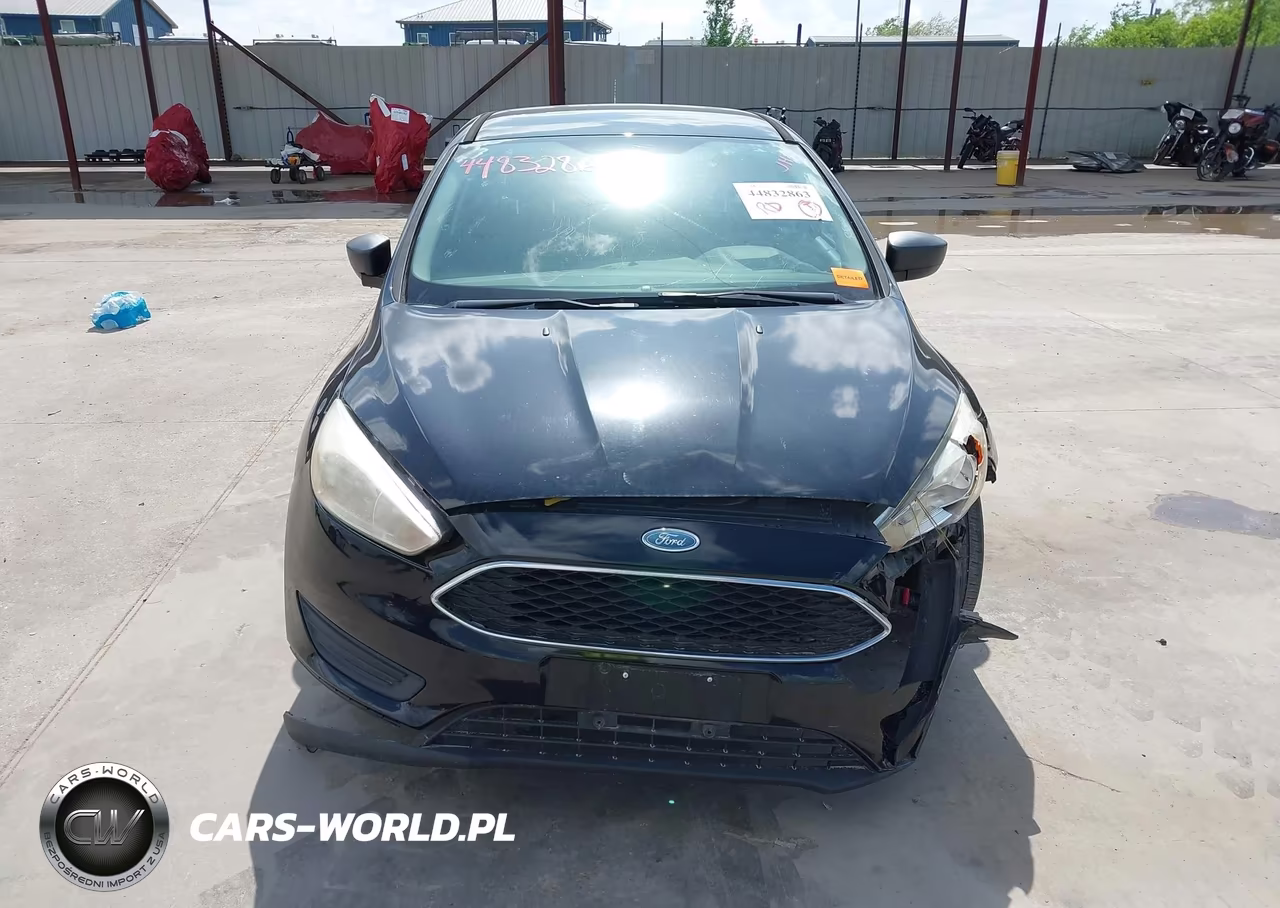 2016 Ford Focus S VIN:1FADP3E20GL387186 - 13