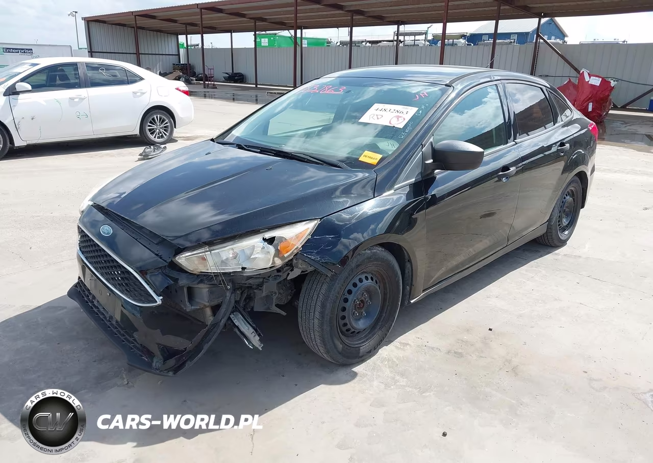 2016 Ford Focus S VIN:1FADP3E20GL387186 - 19