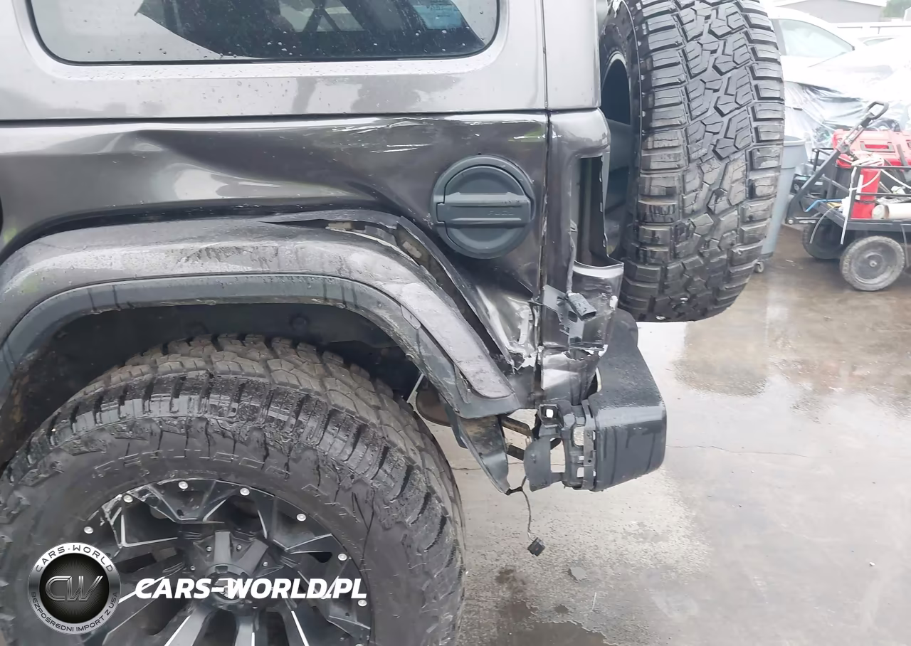 2021 Jeep Wrangler Unlimited Altitude VIN:1C4HJXEN3MW792757 - 6
