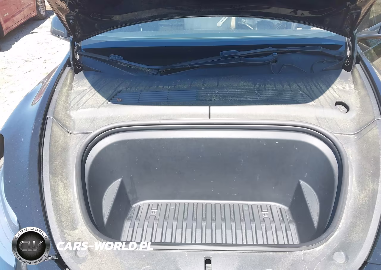 2021 Tesla Model Y Long Range Dual Motor All-Wheel Drive VIN:5YJYGAEE3MF112582 - 10
