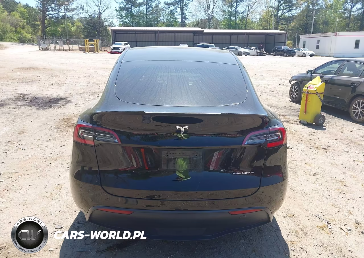 2021 Tesla Model Y Long Range Dual Motor All-Wheel Drive VIN:5YJYGAEE3MF112582 - 16