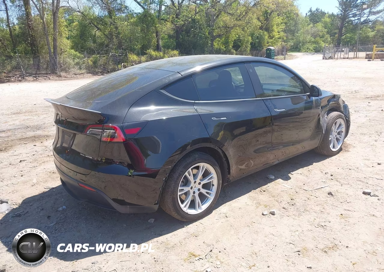 2021 Tesla Model Y Long Range Dual Motor All-Wheel Drive VIN:5YJYGAEE3MF112582 - 4
