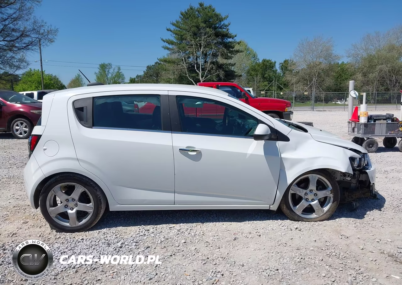 2016 Chevrolet Sonic Ltz Auto VIN:1G1JE6SB6G4150147 - 13