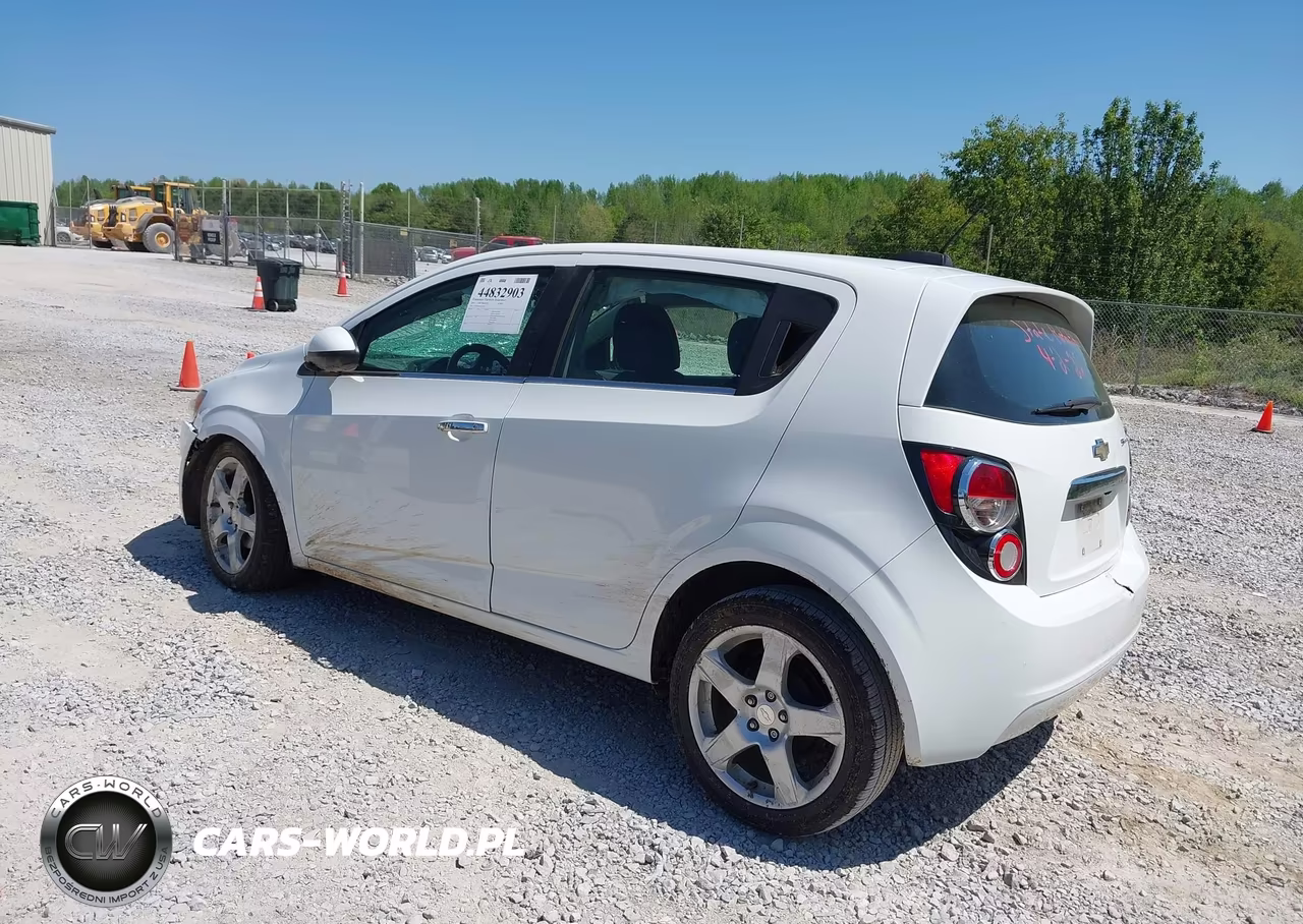 2016 Chevrolet Sonic Ltz Auto VIN:1G1JE6SB6G4150147 - 3