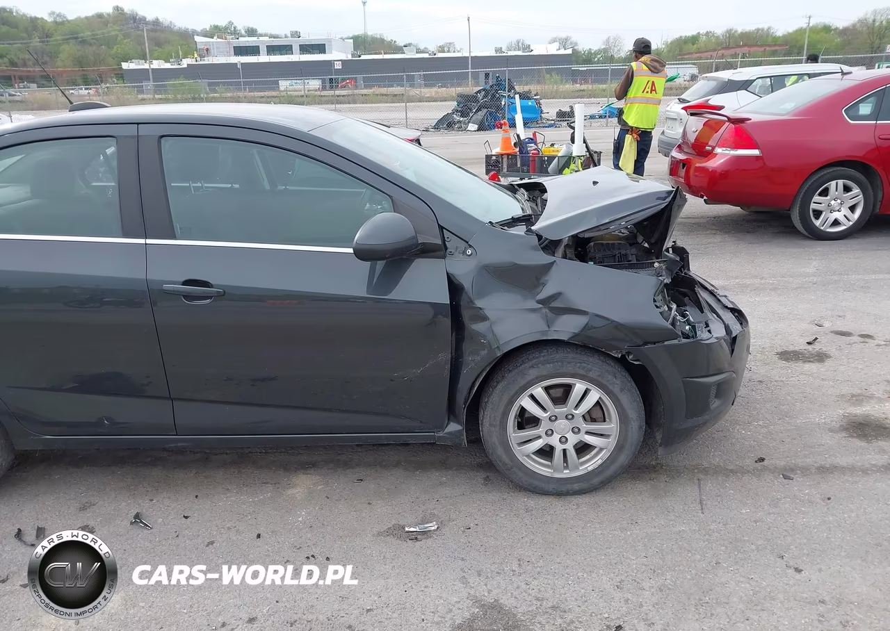 2015 Chevrolet Sonic Lt Auto VIN:1G1JC5SH6F4181496 - 12