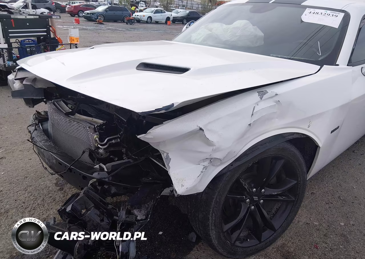 2018 Dodge Challenger R-T VIN:2C3CDZBTXJH217005 - 11