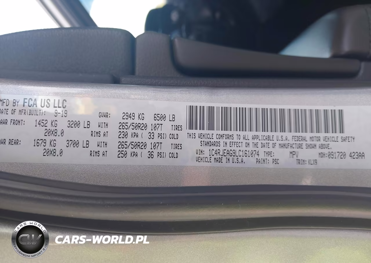 2020 Jeep Grand Cherokee Altitude 4X2 VIN:1C4RJEAG9LC161074 - 9