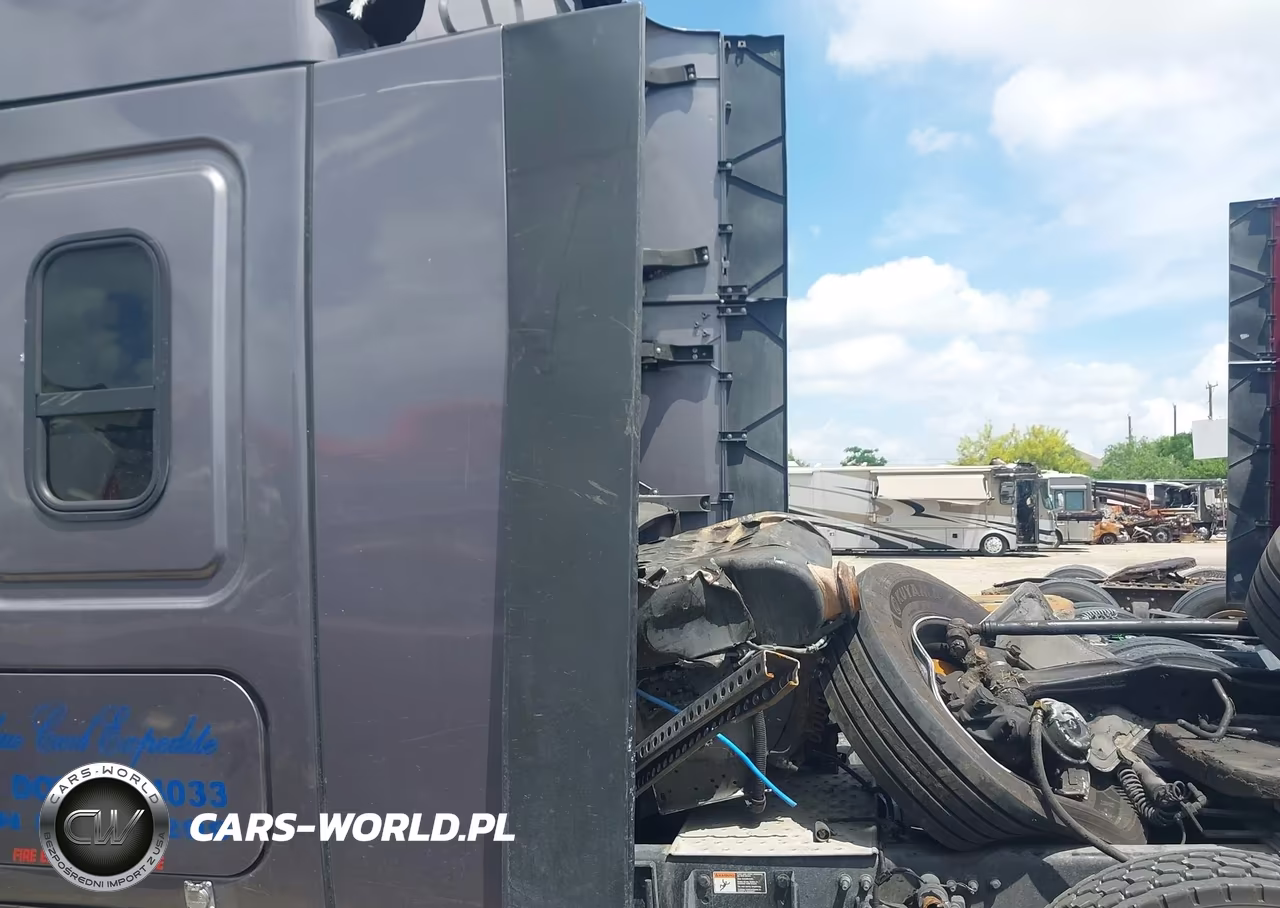 2020 Freightliner New Cascadia 126 VIN:3AKJHHDR9LSLP0299 - 14