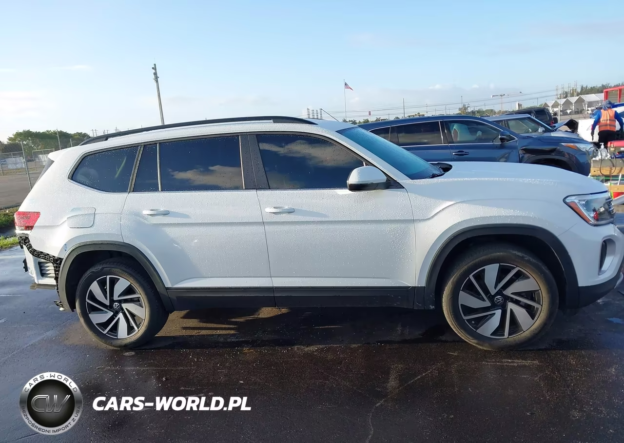 2024 Volkswagen Atlas 2.0T Se W-Technology VIN:1V2WR2CA8RC568572 - 14