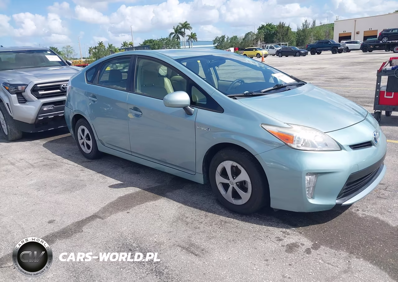 2012 Toyota Prius Two