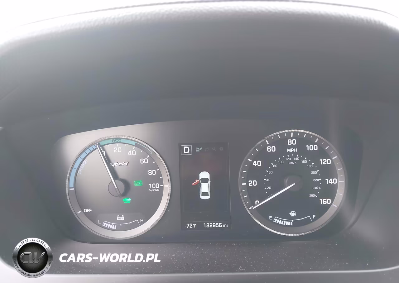2017 Hyundai Sonata Hybrid Limited VIN:KMHE34L38HA071300 - 7