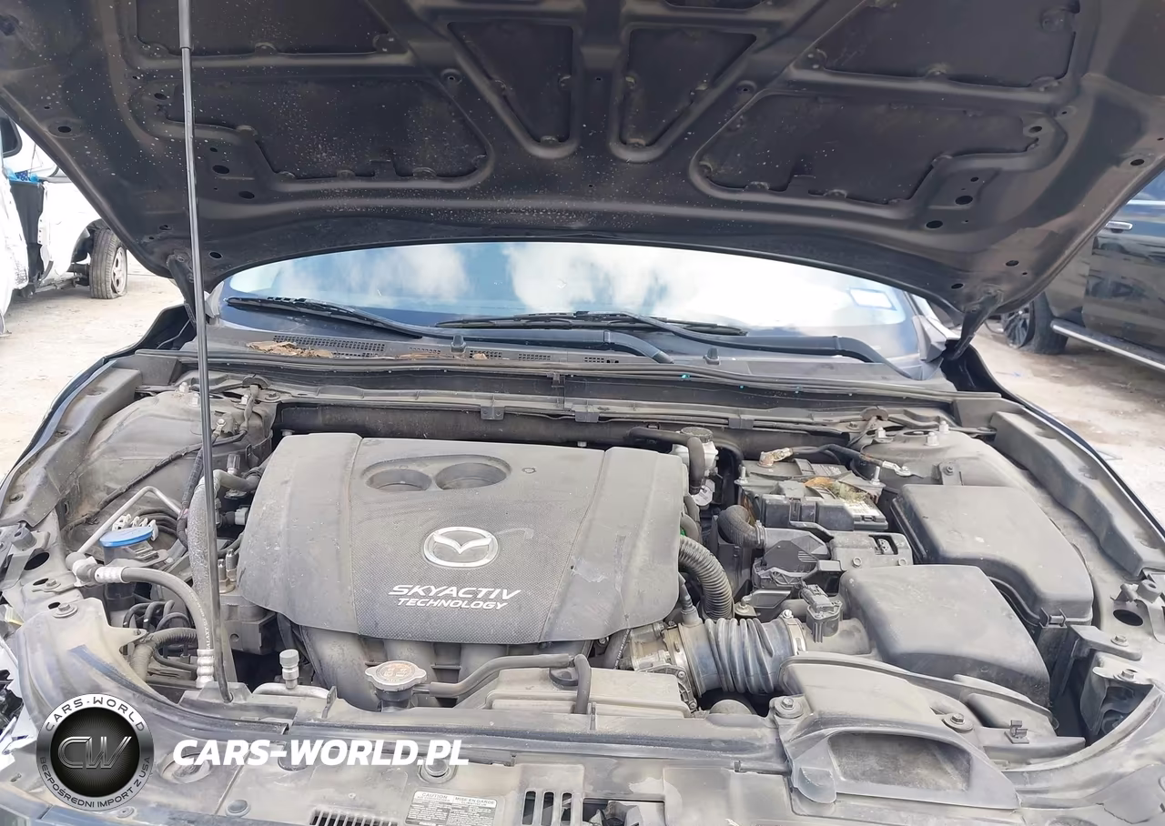 2018 Mazda Mazda3 Sport VIN:3MZBN1U7XJM250672 - 10