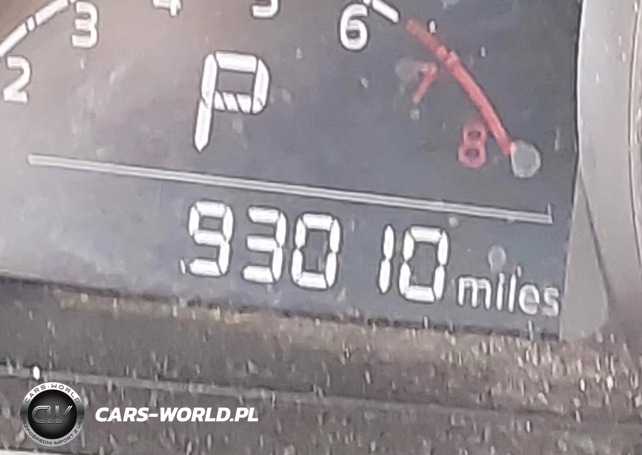 2018 Mazda Mazda3 Sport VIN:3MZBN1U7XJM250672 - 15