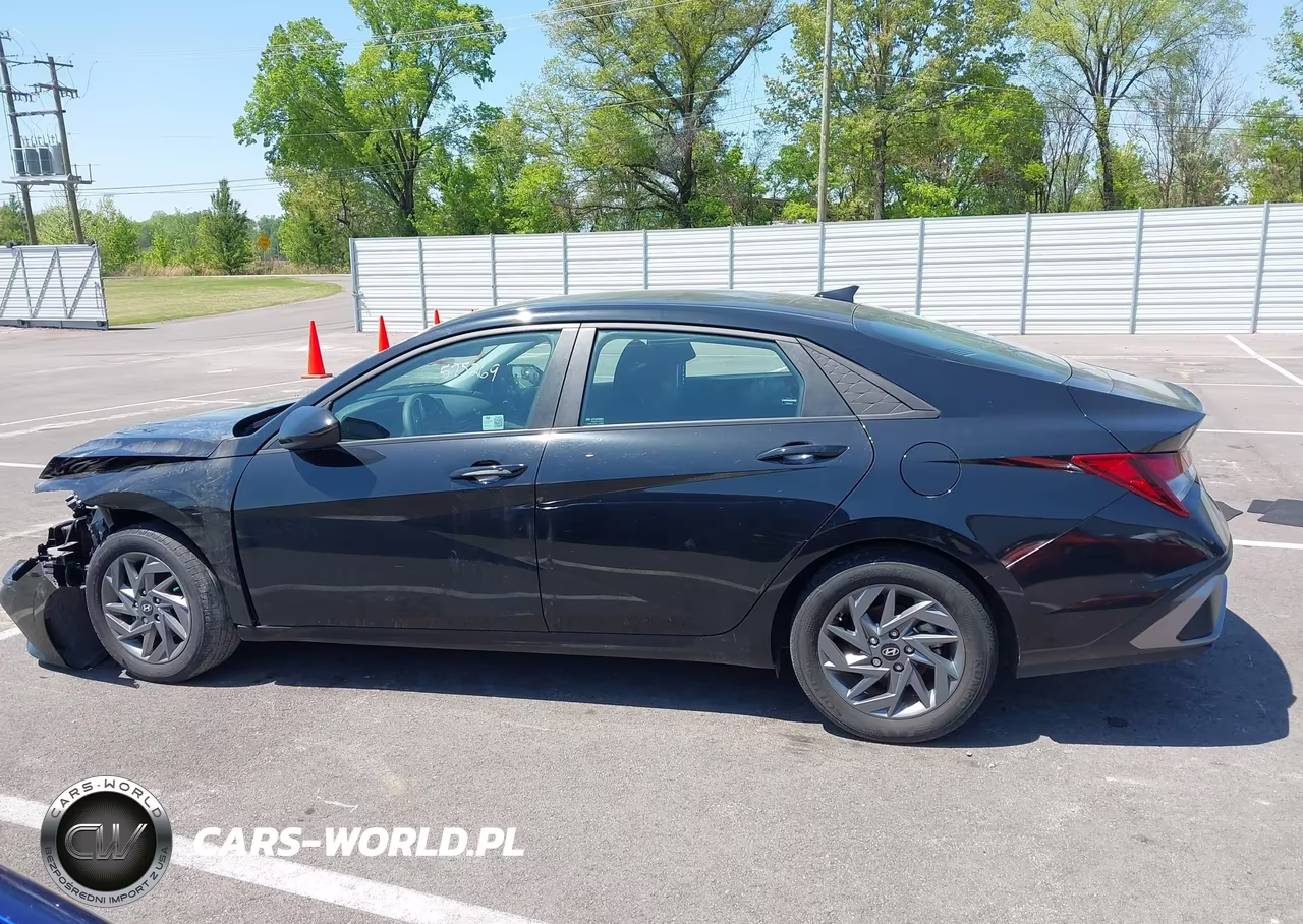 2024 Hyundai Elantra Sel VIN:KMHLM4DG9RU733441 - 15