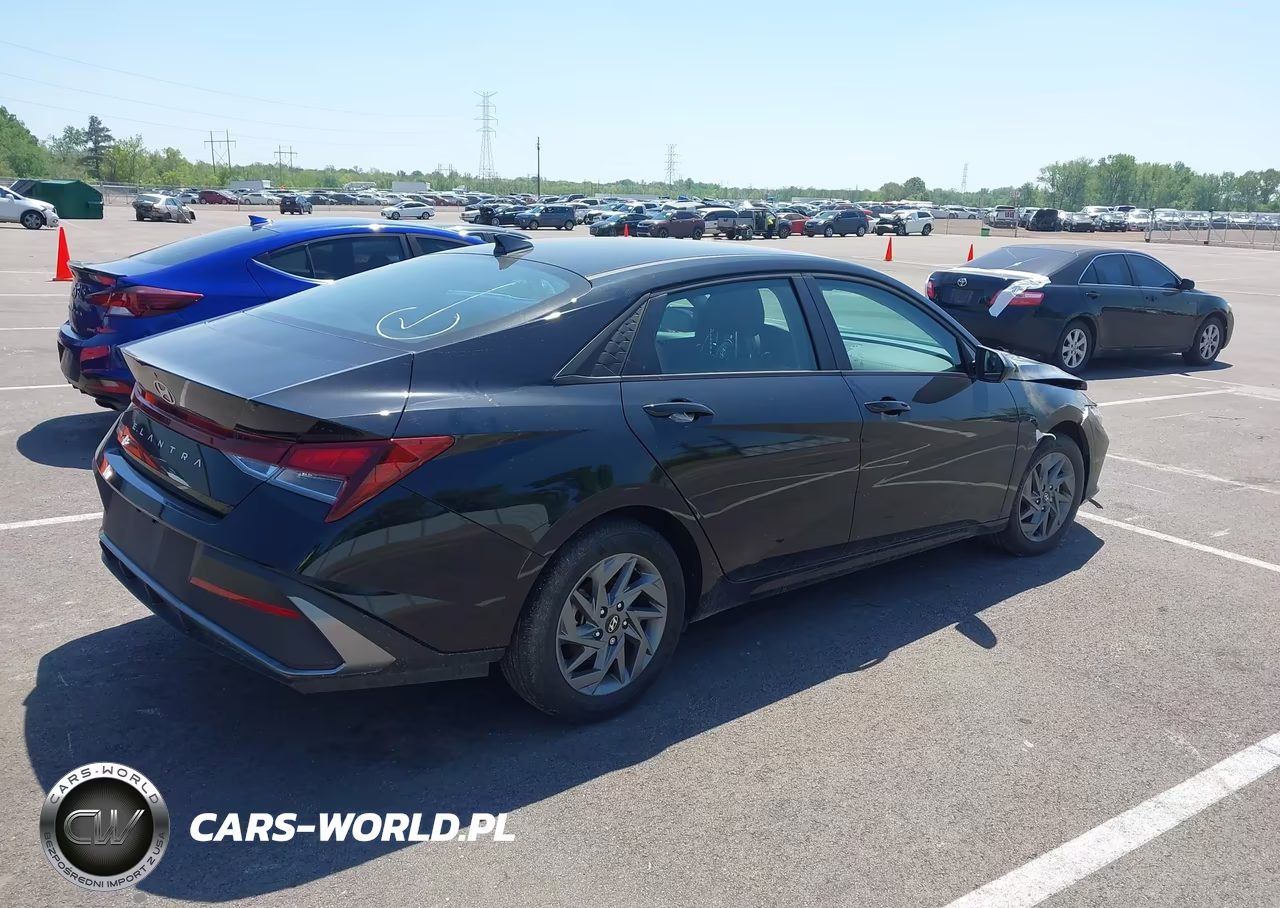 2024 Hyundai Elantra Sel VIN:KMHLM4DG9RU733441 - 4