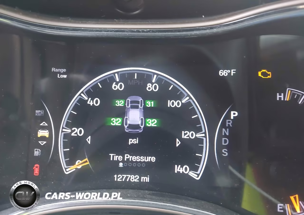 2014 Jeep Grand Cherokee Laredo VIN:1C4RJEAG1EC179510 - 15