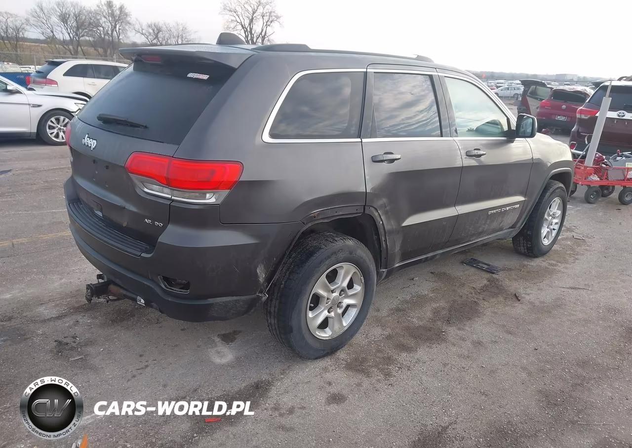 2014 Jeep Grand Cherokee Laredo VIN:1C4RJEAG1EC179510 - 4