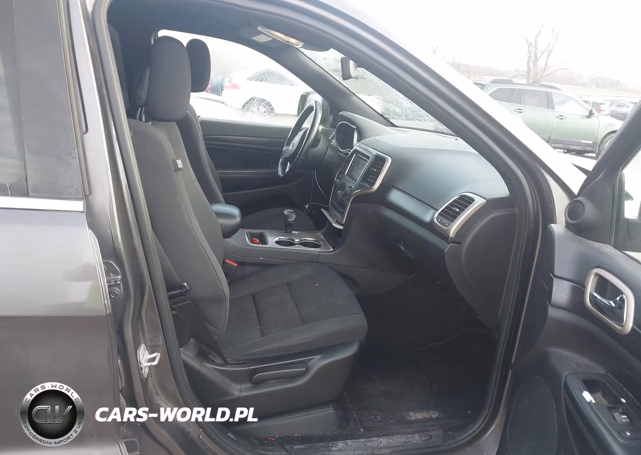 2014 Jeep Grand Cherokee Laredo VIN:1C4RJEAG1EC179510 - 5