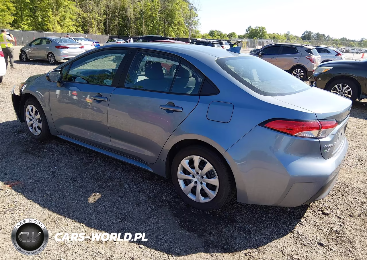 2023 Toyota Corolla Le VIN:5YFB4MDE8PP031264 - 3