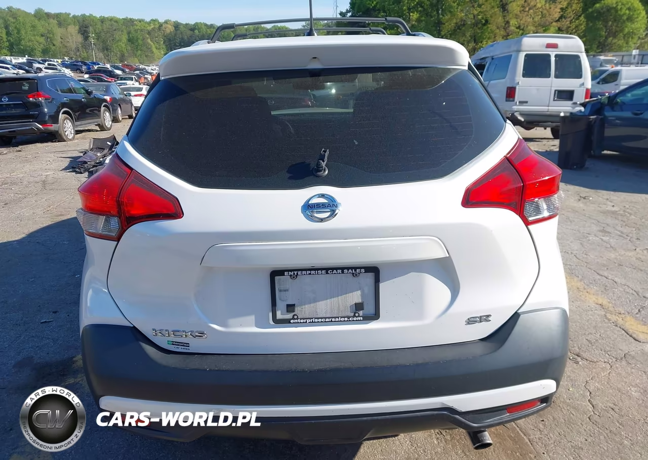 2019 Nissan Kicks Sr VIN:3N1CP5CU0KL511219 - 16