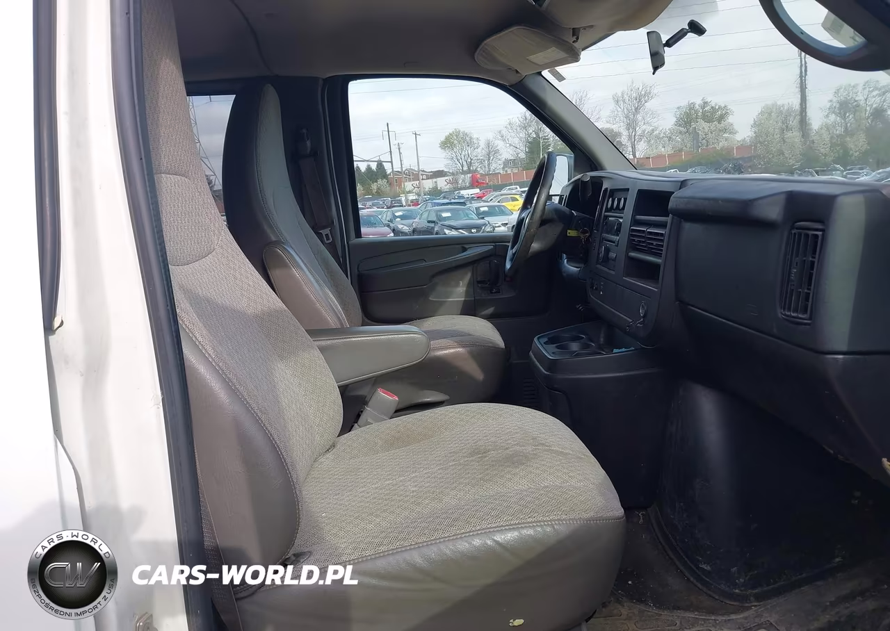 2011 Chevrolet Express 3500 Lt VIN:1GAZGYFG4B1131704 - 5